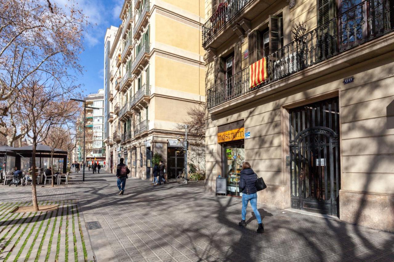 Appartamento Sweett - Eixample Dreta Barcellona Esterno foto